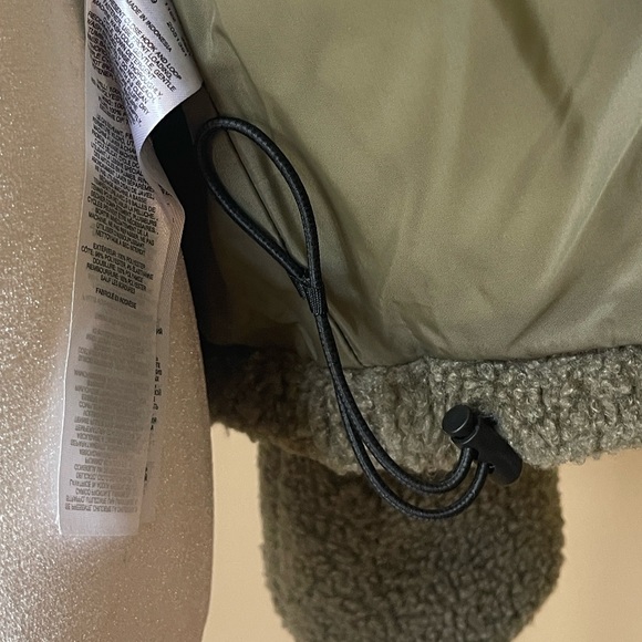 NWT COLUMBIA PUFFECT SHERPA BOMBER JACKET MSRP $190 OLIVE GREEN - Picture 14 of 17